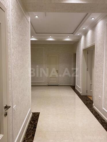 Сдаётся 3-комн. новостройка 172 м², м. Низами, photo 21 from 25