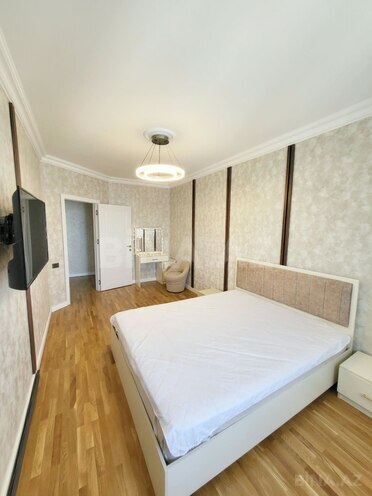İcarəyə verilir 3 otaqlı yeni tikili 90 m², İçəri Şəhər m., photo 7 from 14