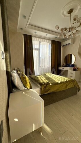 Продаётся 3-комн. новостройка 150 м², м. Низами, photo 12 from 21