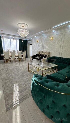 Продаётся 3-комн. новостройка 150 м², м. Низами, photo 1 from 21