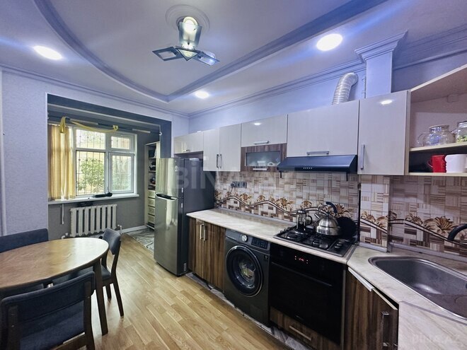 Satılır 3 otaqlı köhnə tikili 85 m², Xalqlar Dostluğu m., photo 13 from 19