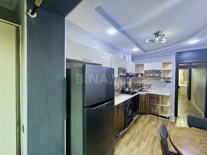 Satılır 3 otaqlı köhnə tikili 85 m², Xalqlar Dostluğu m., photo 14 from 19