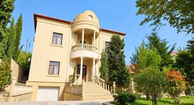 Satılır 6 otaqlı həyət evi/bağ evi 350 m², Qaraçuxur q., photo 1 from 22