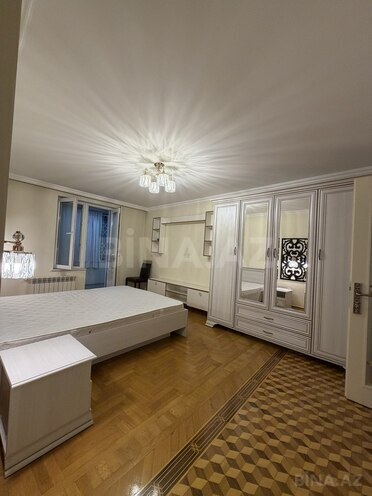 İcarəyə verilir 3 otaqlı köhnə tikili 175 m², Nərimanov r., photo 10 from 15