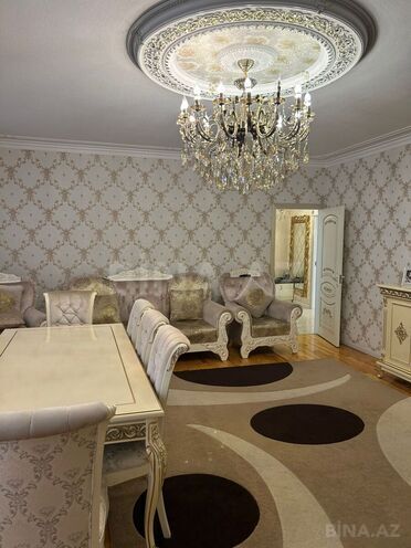 Продаётся 5-комн. вторичка 110 м², пос. Бакиханова, photo 1 from 20