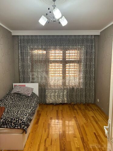 Продаётся 5-комн. вторичка 110 м², пос. Бакиханова, photo 8 from 20