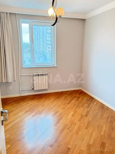 Satılır 3 otaqlı köhnə tikili 75 m², Koroğlu m., photo 14 from 23