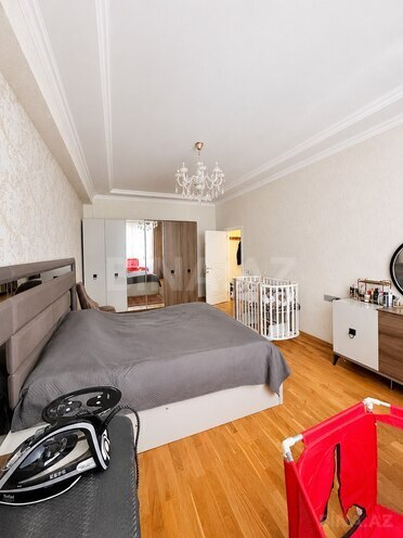 Продаётся 2-комн. новостройка 75 м², м. Нефтчиляр, photo 4 from 9