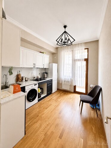 Продаётся 2-комн. новостройка 75 м², м. Нефтчиляр, photo 5 from 9