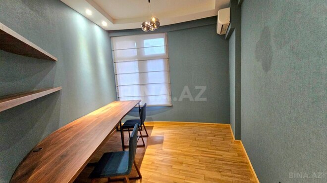 İcarəyə verilir 4 otaqlı yeni tikili 151 m², 28 May m., photo 7 from 17