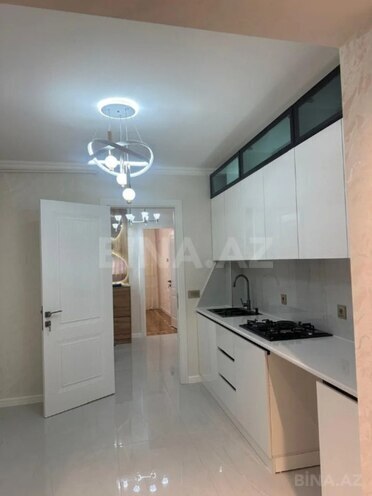 Продаётся 3-комн. вторичка 80 м², м. Ази Асланов, photo 3 from 15