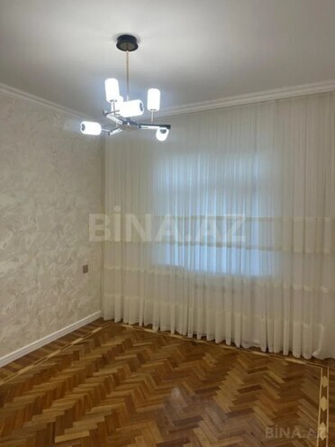 Продаётся 3-комн. вторичка 80 м², м. Ази Асланов, photo 4 from 15