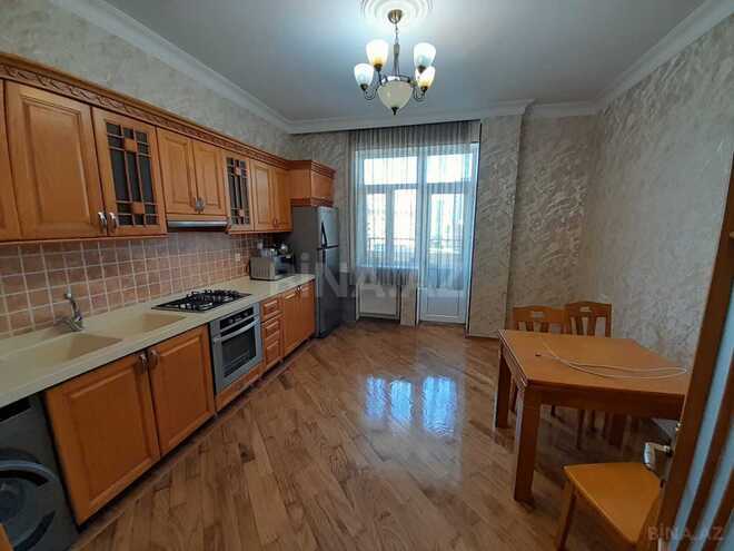 Сдаётся 3-комн. новостройка 140 м², м. Элмляр Академиясы, photo 7 from 12