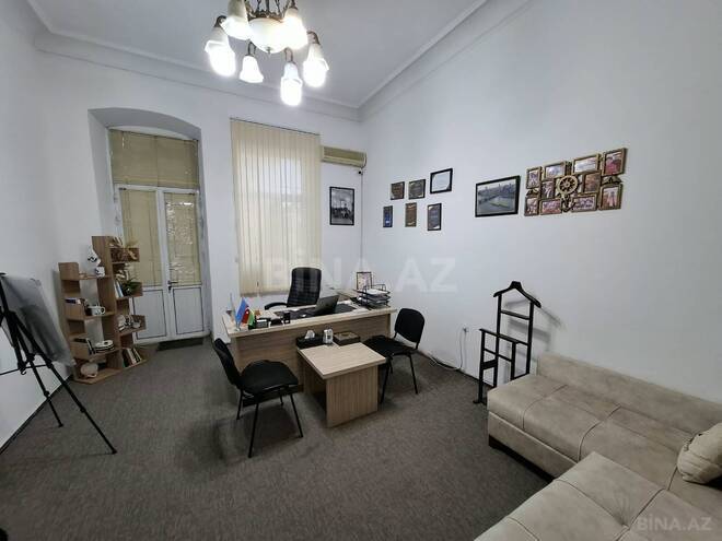 Satılır 5 otaqlı köhnə tikili 190 m², 28 May m., photo 7 from 24
