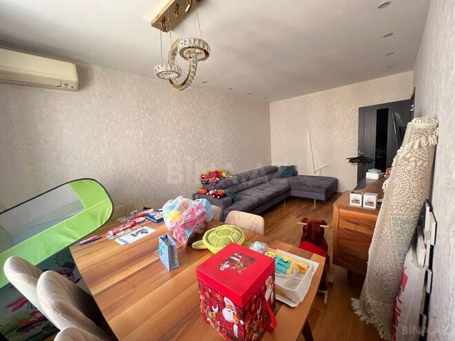Satılır 2 otaqlı köhnə tikili 55 m², Xalqlar Dostluğu m., photo 1 from 12