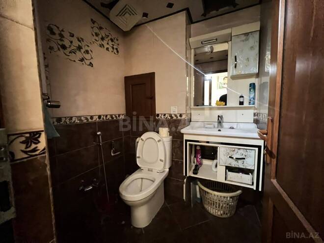 Satılır 2 otaqlı köhnə tikili 55 m², Xalqlar Dostluğu m., photo 11 from 12
