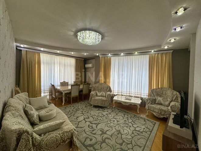 Сдаётся 3-комн. новостройка 140 м², м. Нариман Нариманов, photo 1 from 16