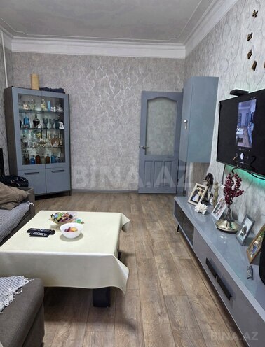 Satılır 2 otaqlı köhnə tikili 60 m², Əhmədli m., photo 1 from 14