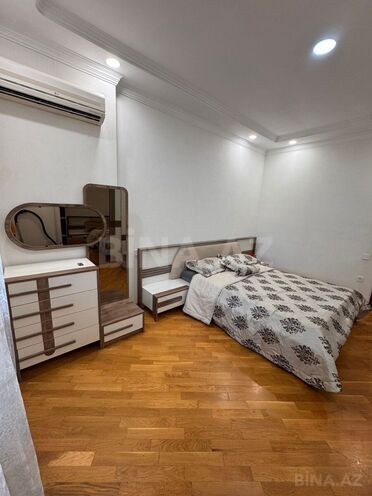 Сдаётся 2-комн. новостройка 77 м², м. Шах Исмаил Хатаи, photo 1 from 20
