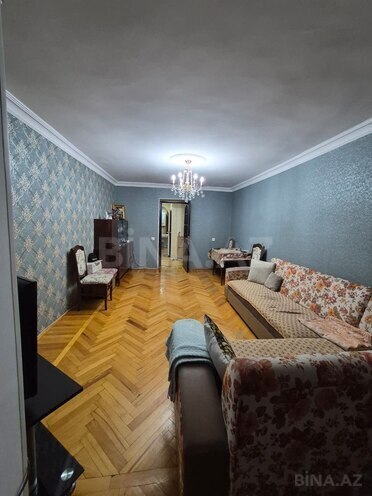 Продаётся 3-комн. вторичка 85 м², м. Элмляр Академиясы, photo 6 from 11