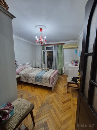 Продаётся 3-комн. вторичка 85 м², м. Элмляр Академиясы, photo 7 from 11