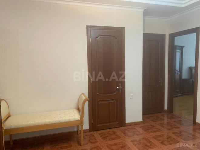 Сдаётся 3-комн. новостройка 140 м², м. Низами, photo 7 from 16