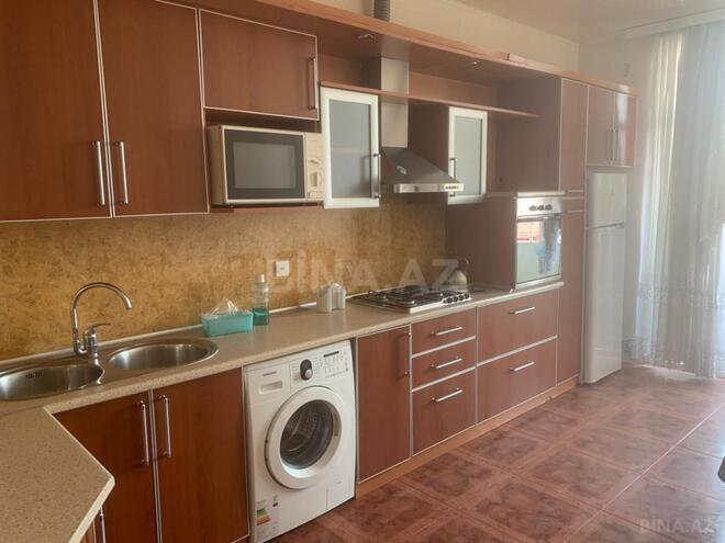 Сдаётся 3-комн. новостройка 140 м², м. Низами, photo 4 from 16