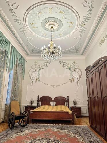 İcarəyə verilir 3 otaqlı köhnə tikili 231 m², Sahil m., photo 9 from 27