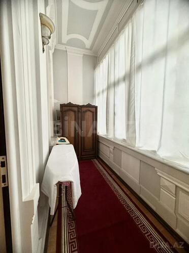İcarəyə verilir 3 otaqlı köhnə tikili 231 m², Sahil m., photo 19 from 27