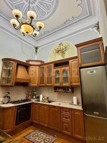 İcarəyə verilir 3 otaqlı köhnə tikili 231 m², Sahil m., photo 12 from 27