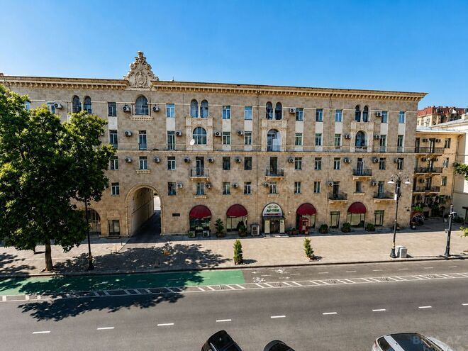Продаётся 3-комн. вторичка 75 м², м. Сахил, photo 12 from 13