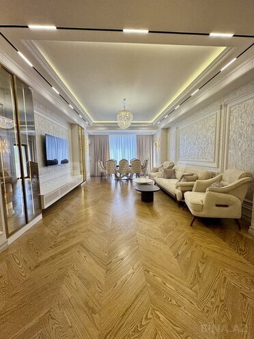 Продаётся 4-комн. новостройка 235 м², Наримановский  р., photo 1 from 18