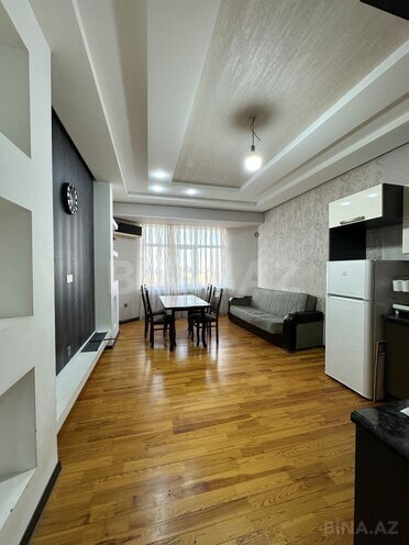 Сдаётся 2-комн. новостройка 70 м², пос. 8-й километр, photo 1 from 13