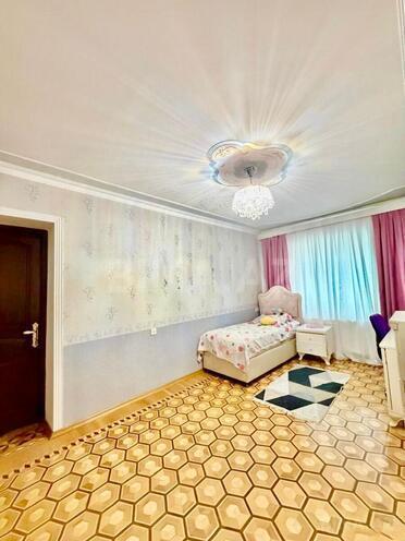 Satılır 4 otaqlı köhnə tikili 120 m², Elmlər Akademiyası m., photo 12 from 19