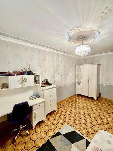 Satılır 4 otaqlı köhnə tikili 120 m², Elmlər Akademiyası m., photo 13 from 19