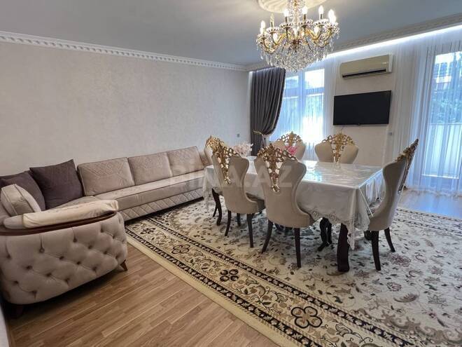 Продаётся 3-комн. вторичка 65 м², photo 1 from 16