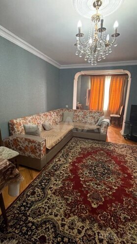 Продаётся 3-комн. вторичка 71 м², Ясамальский р., photo 3 from 12