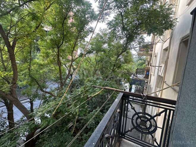 Продаётся 3-комн. вторичка 71 м², Ясамальский р., photo 11 from 12