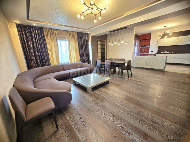 İcarəyə verilir 4 otaqlı yeni tikili 211 m², Şah İsmayıl Xətai m., photo 1 from 26