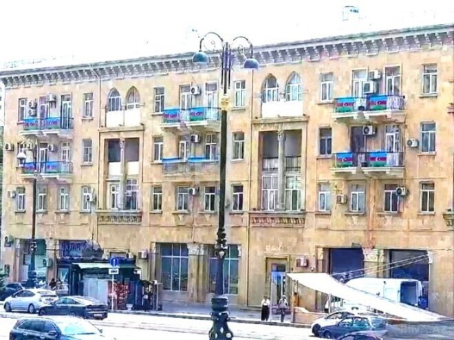 Satılır 3 otaqlı köhnə tikili 80 m², Nəriman Nərimanov m., photo 1 from 26