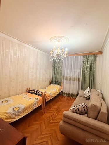 Satılır 5 otaqlı köhnə tikili 130 m², Azadlıq Prospekti m., photo 5 from 10