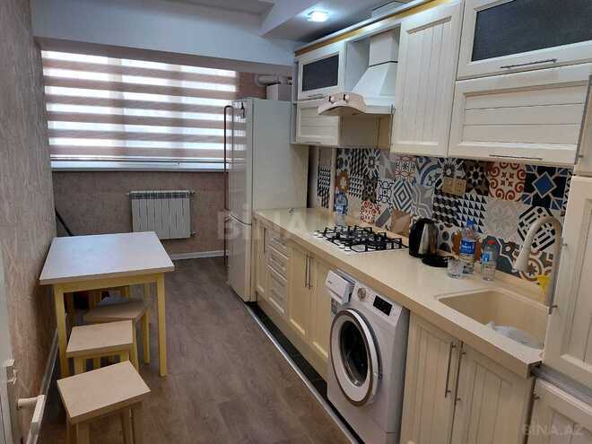 İcarəyə verilir 3 otaqlı yeni tikili 100 m², 28 May m., photo 16 from 21