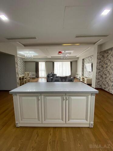 İcarəyə verilir 3 otaqlı yeni tikili 176 m², Səbail r., photo 18 from 31