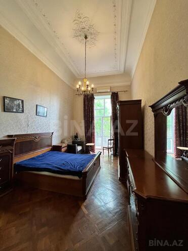 İcarəyə verilir 3 otaqlı köhnə tikili 65 m², Sahil m., photo 1 from 32