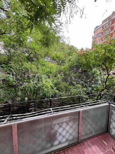 İcarəyə verilir 3 otaqlı köhnə tikili 65 m², Sahil m., photo 24 from 32