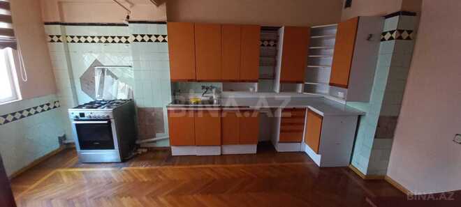 İcarəyə verilir 3 otaqlı köhnə tikili 90 m², Elmlər Akademiyası m., photo 15 from 21