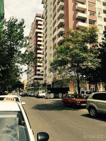 Сдаётся 2-комн. новостройка 80 м², м. Кара Караев, photo 1 from 13