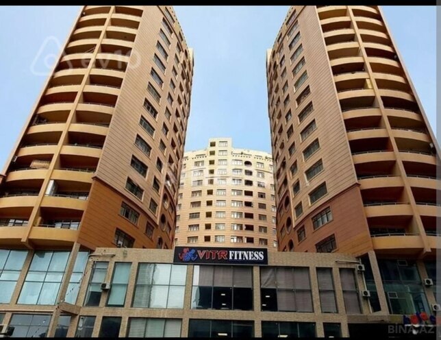 Satılır 4 otaqlı yeni tikili 136 m², İnşaatçılar m., photo 1 from 10