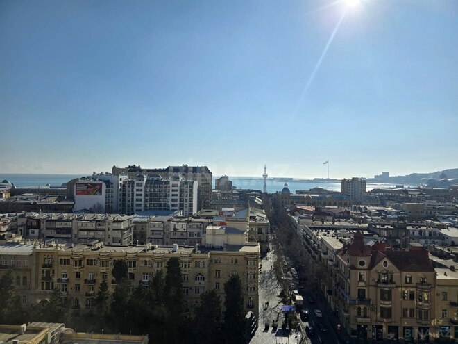 İcarəyə verilir 4 otaqlı yeni tikili 300 m², Sahil m., photo 29 from 30