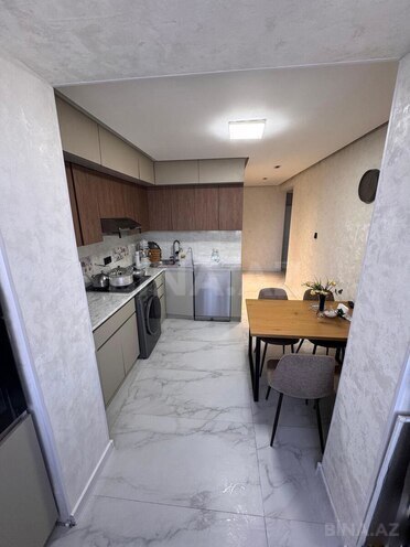 Продается 3-комн. вторичка 72 м², м. Ази Асланов, photo 12 from 18